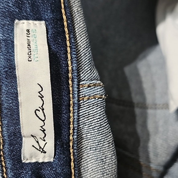 KanCan Straight High Rise Ripped Jeans Size 26" Waist - Picture 7 of 10